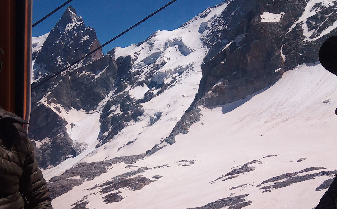Les élèves de l’IMPRO de Claix au refuge Chancel et au glacier de la Girose