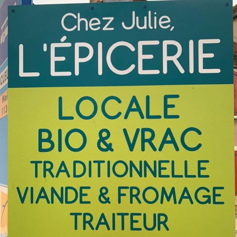 Chez julie logo